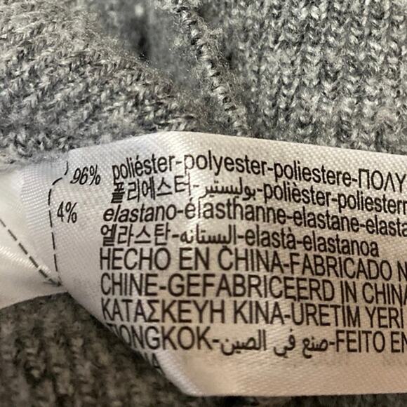 Zara Women's Gray Long Sleeve Ribbed Knit Button Up Cardigan Sweater Top Size M - Picture 4 of 4